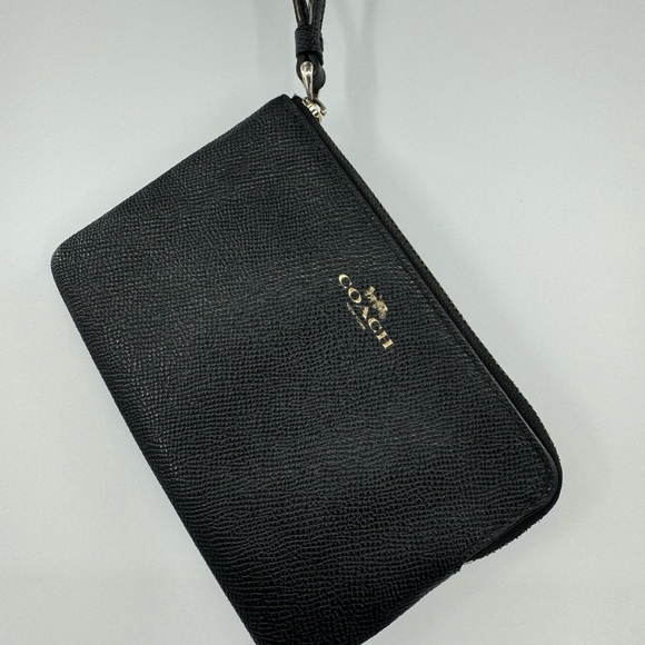 Coach Black Crossgrain Leather Corner Zip Wristlet - Picture 3 of 6